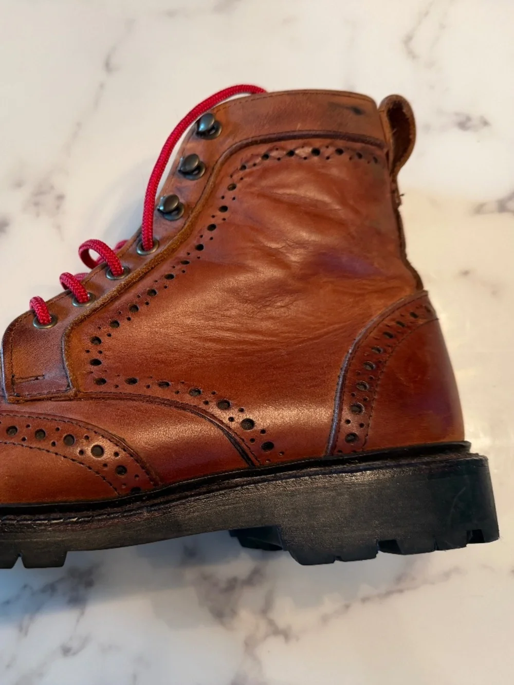 Allen Edmonds Long Branch Wingtip Boot | Size 8.5D | Brown